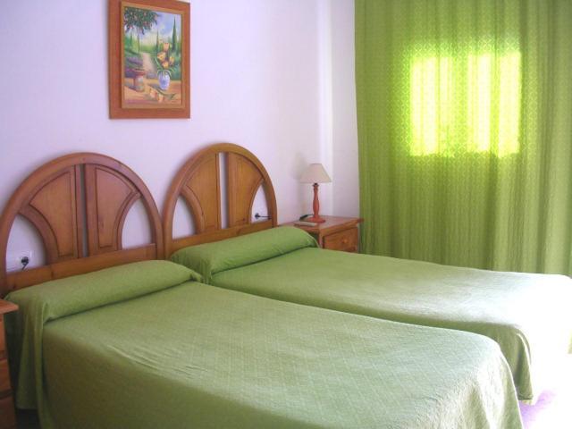 Hotel Antonio Conil โกนิล เด ลาฟรอนเตรา ภายนอก รูปภาพ