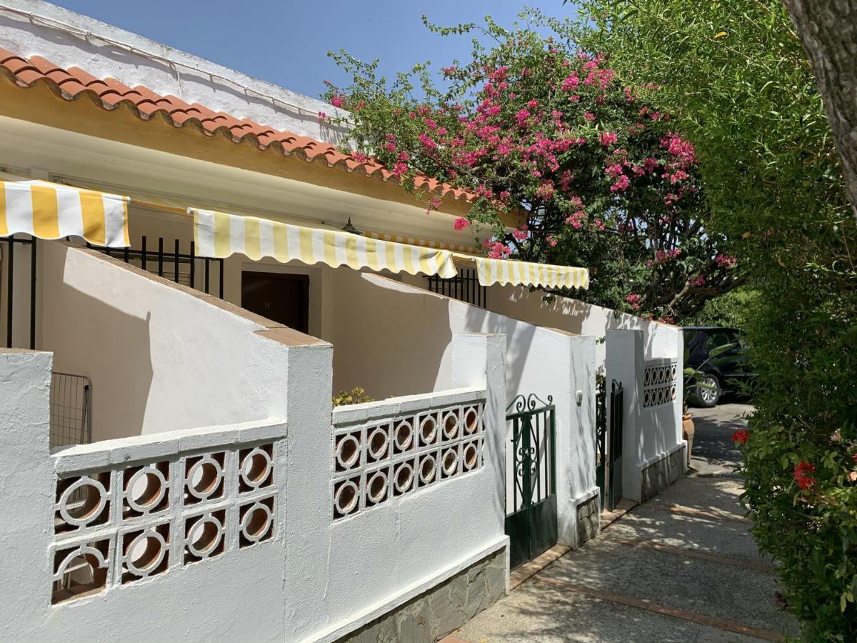 Hotel Antonio Conil โกนิล เด ลาฟรอนเตรา ภายนอก รูปภาพ